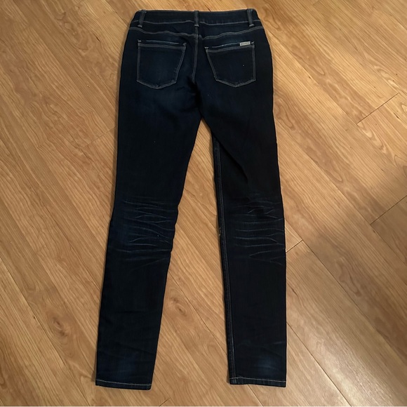 WHBM Skinny Leg Dark Jeans Sz 2R - Picture 4 of 5